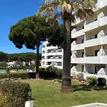 Holidays House דירה