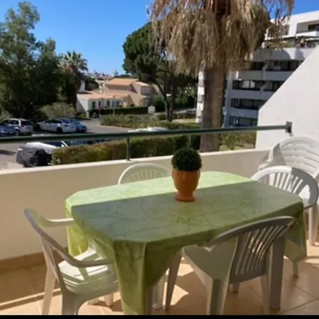 Holidays House Apartment *